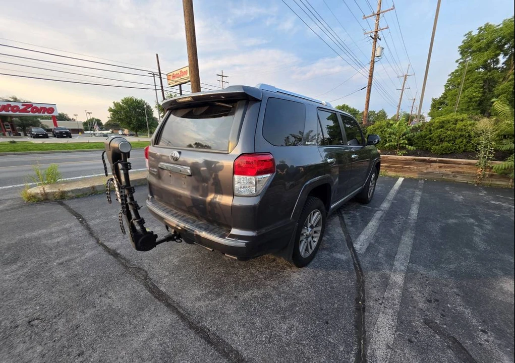 2013 Toyota 4Runner 5th Gen - Image 4 of 8