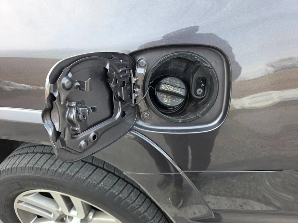 2013 Toyota 4Runner 5th Gen - Image 13 of 18