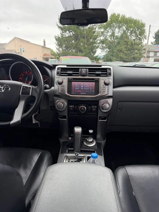 2013 Toyota 4Runner 5th Gen - Image 8 of 12