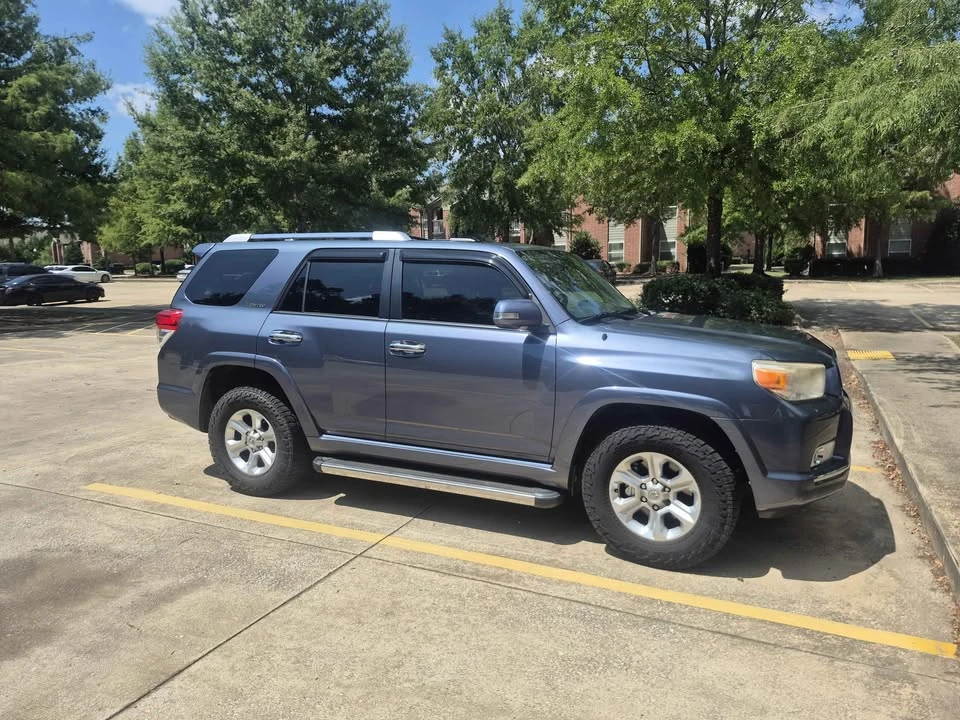 2013 Toyota 4Runner 5th Gen - Image 3 of 9
