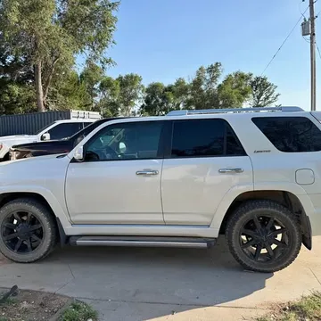 2013 Toyota 4Runner Limited Sport Utility 4D