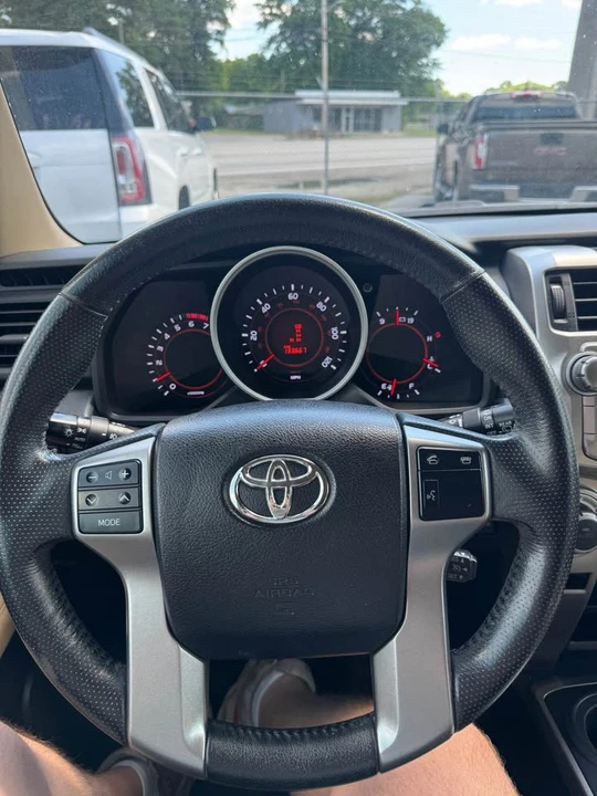 2013 Toyota 4Runner 5th Gen - Image 6 of 13
