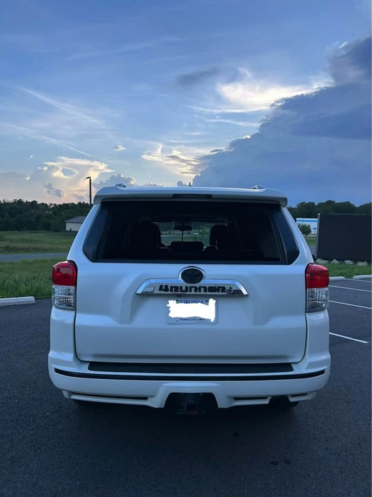 2013 Toyota 4Runner 5th Gen - Image 18 of 20