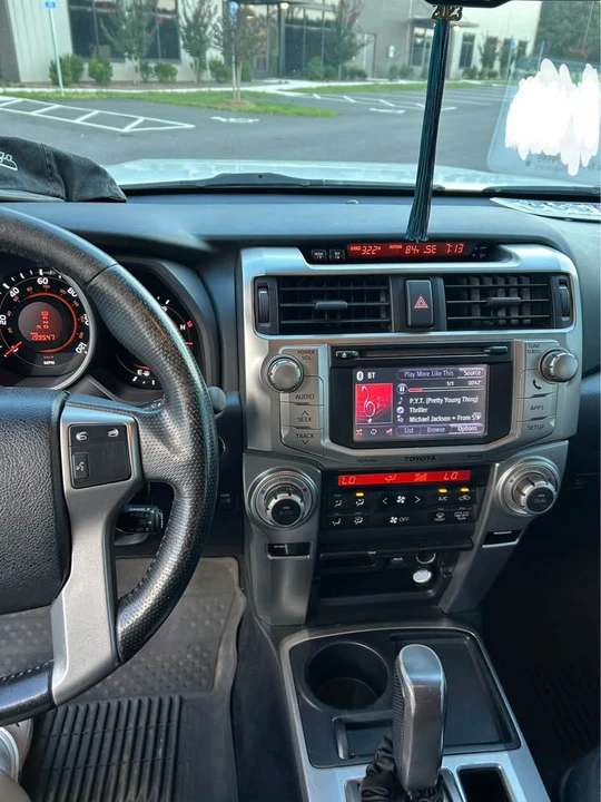 2013 Toyota 4Runner 5th Gen - Image 8 of 20