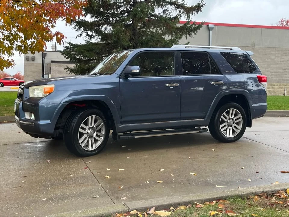 2013 Toyota 4Runner 5th Gen - Image 2 of 9