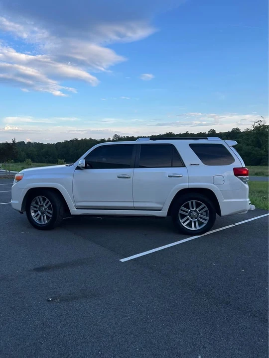 2013 Toyota 4Runner 5th Gen - Image 14 of 20