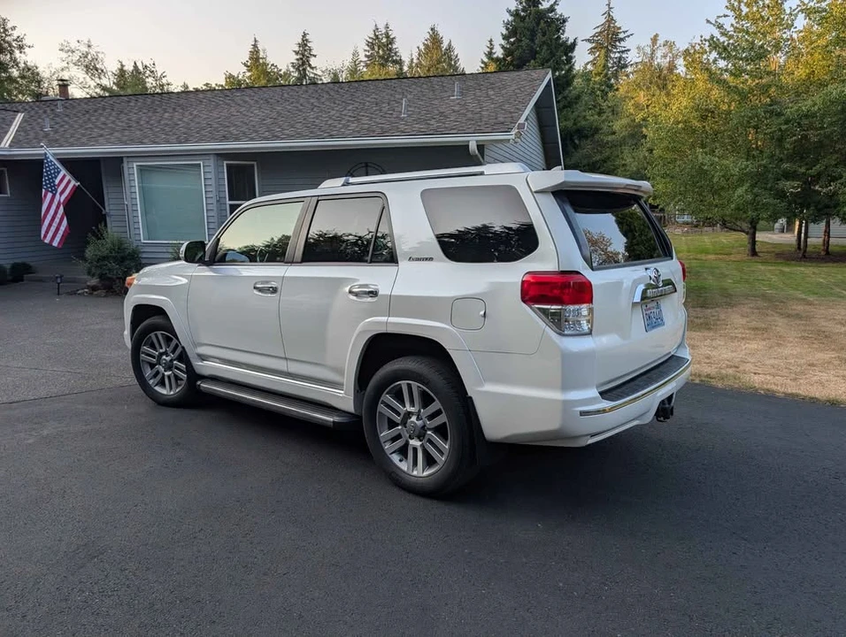 2013 Toyota 4Runner 5th Gen - Image 2 of 13