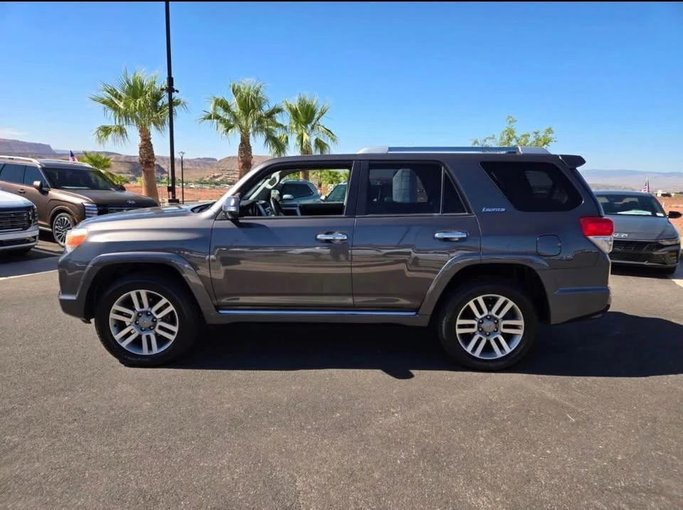 2013 Toyota 4Runner 5th Gen - Image 8 of 14