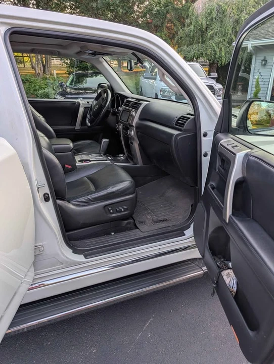 2013 Toyota 4Runner 5th Gen - Image 5 of 13