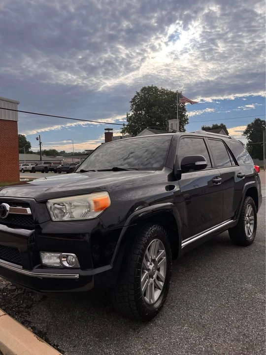 2013 Toyota 4Runner 5th Gen - Image 4 of 12