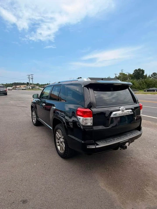 2013 Toyota 4Runner 5th Gen - Image 5 of 10