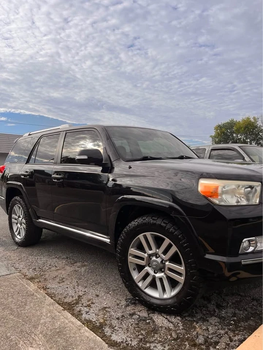 2013 Toyota 4Runner 5th Gen - Image 3 of 12
