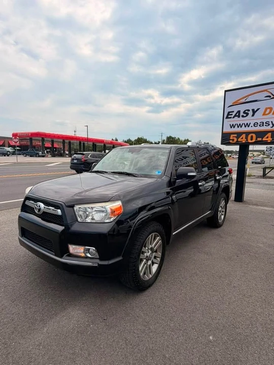 2013 Toyota 4Runner 5th Gen - Image 3 of 10