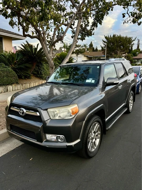 2013 Toyota 4Runner 5th Gen - Image 2 of 7
