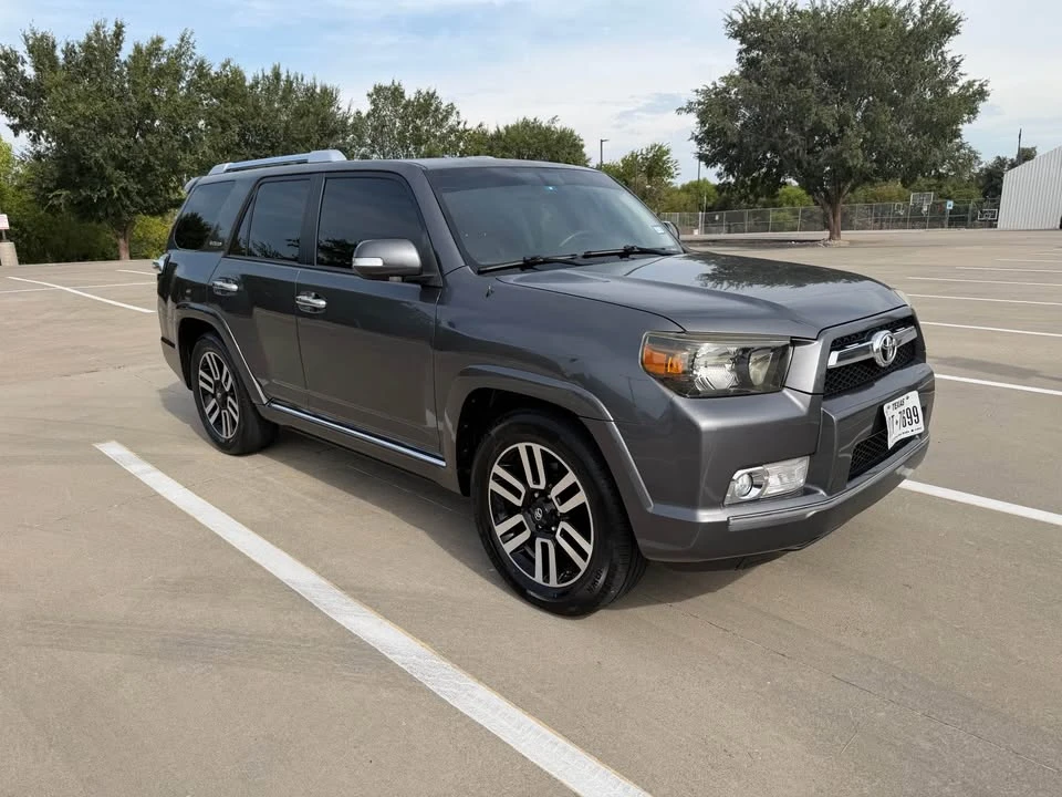 2013 Toyota 4Runner 5th Gen - Image 2 of 10