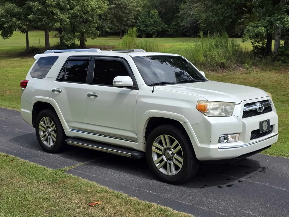 2013 Toyota 4Runner 5th Gen - Image 2 of 14