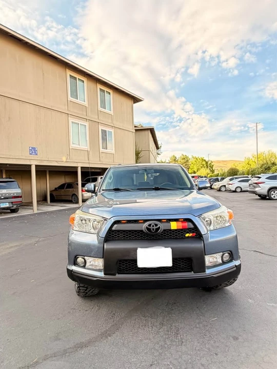 2013 Toyota 4Runner 5th Gen - Image 8 of 15