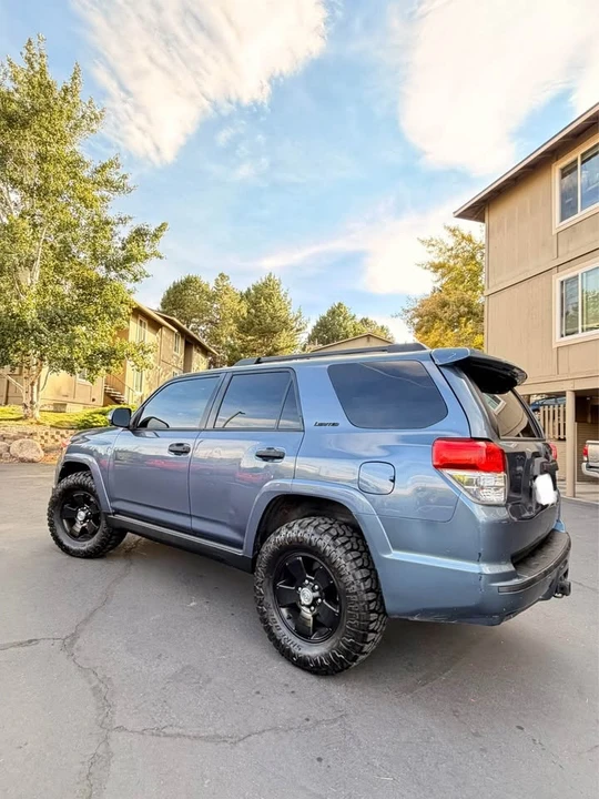 2013 Toyota 4Runner 5th Gen - Image 3 of 15