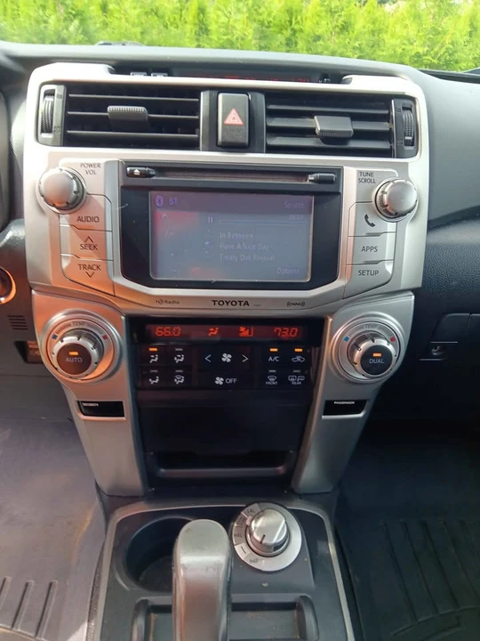 2013 Toyota 4Runner 5th Gen - Image 9 of 10