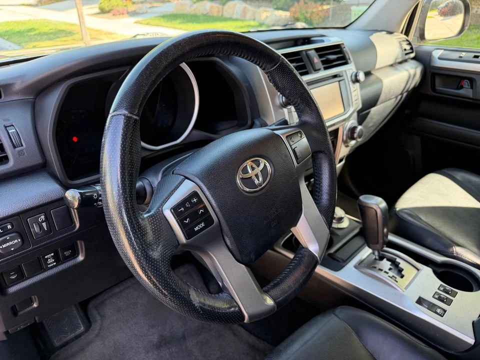2013 Toyota 4Runner 5th Gen - Image 7 of 9