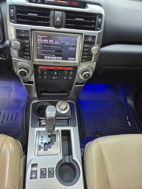 2013 Toyota 4Runner 5th Gen - Image 11 of 14