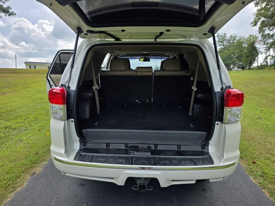 2013 Toyota 4Runner 5th Gen - Image 9 of 14
