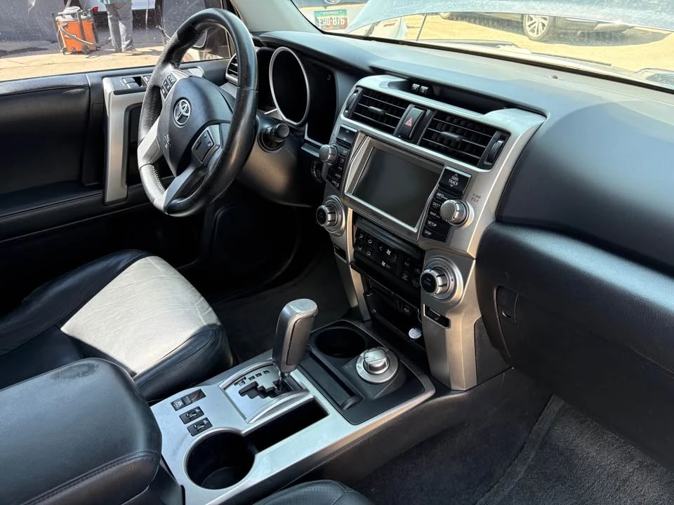2013 Toyota 4Runner 5th Gen - Image 16 of 20