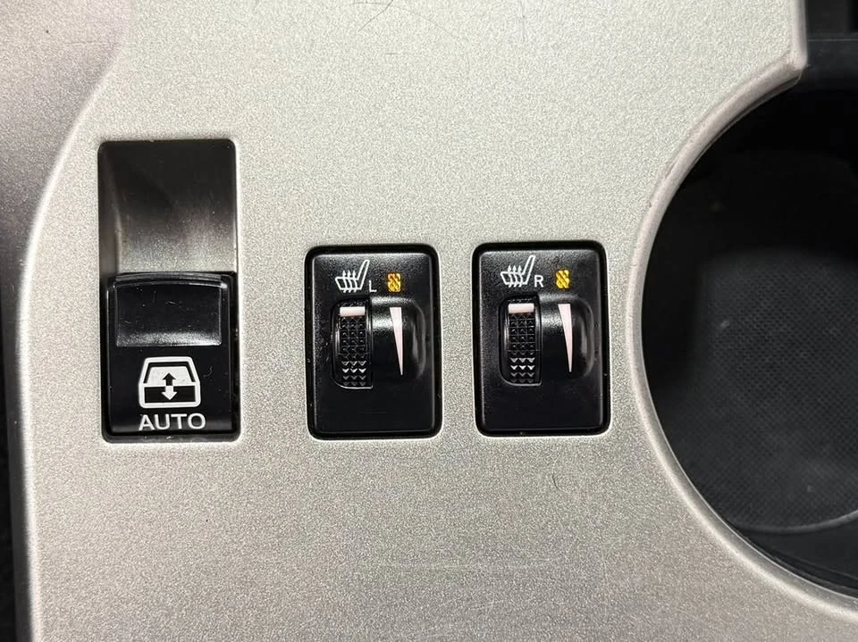 2013 Toyota 4Runner 5th Gen - Image 16 of 20