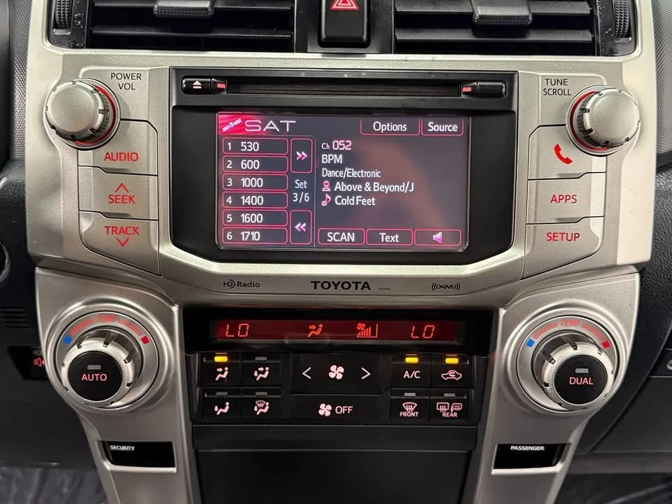 2013 Toyota 4Runner 5th Gen - Image 14 of 20