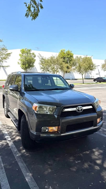 2013 Toyota 4Runner 5th Gen - Image 5 of 10