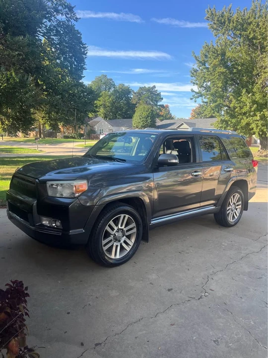 2013 Toyota 4Runner 5th Gen - Image 2 of 6