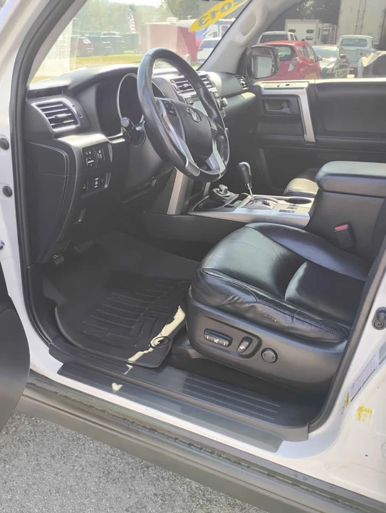 2013 Toyota 4Runner 5th Gen - Image 9 of 20