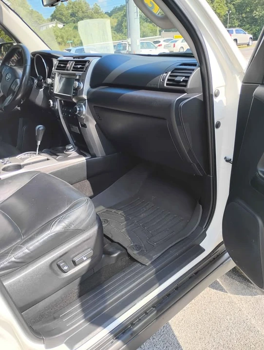 2013 Toyota 4Runner 5th Gen - Image 13 of 20