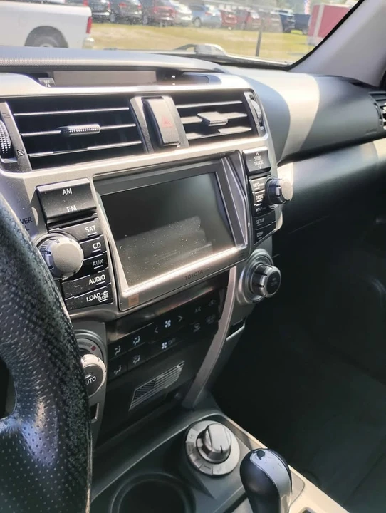 2013 Toyota 4Runner 5th Gen - Image 11 of 20