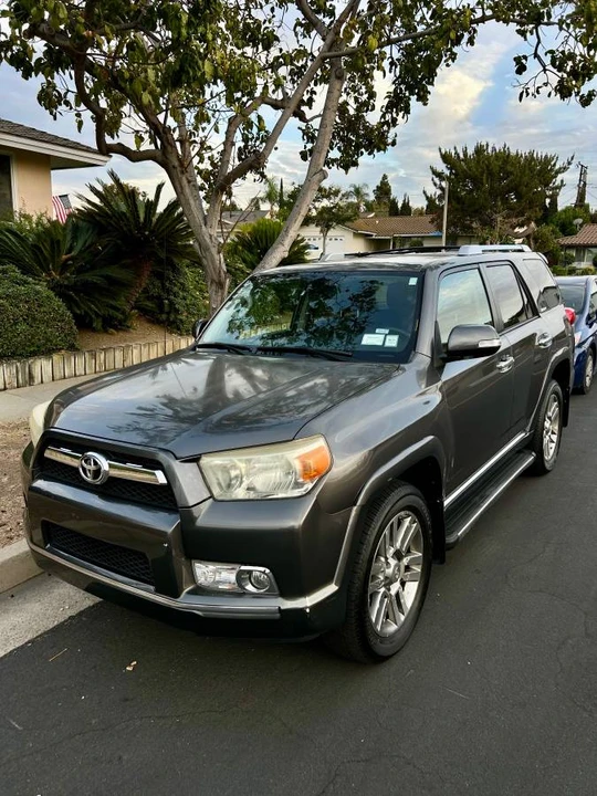 2013 Toyota 4Runner 5th Gen - Image 2 of 7