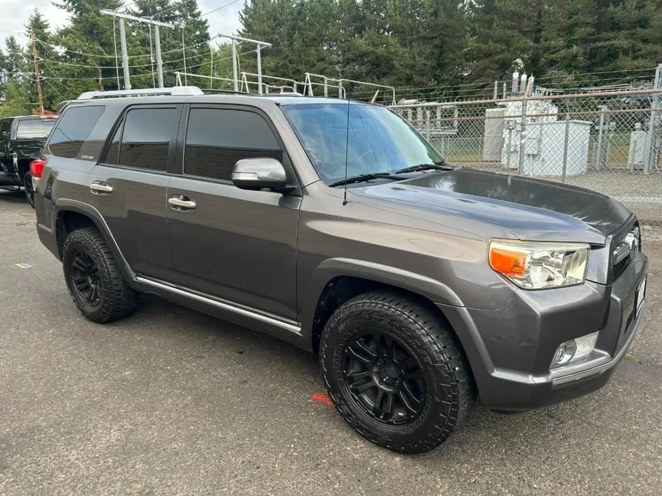 2013 Toyota 4Runner 5th Gen - Image 3 of 20