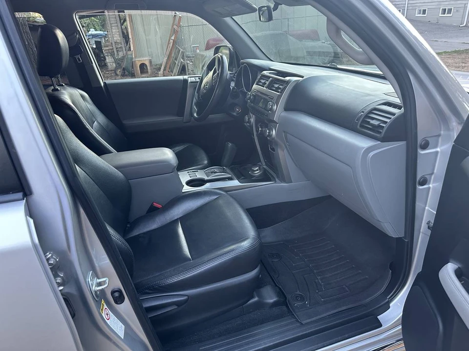 2013 Toyota 4Runner 5th Gen - Image 12 of 20