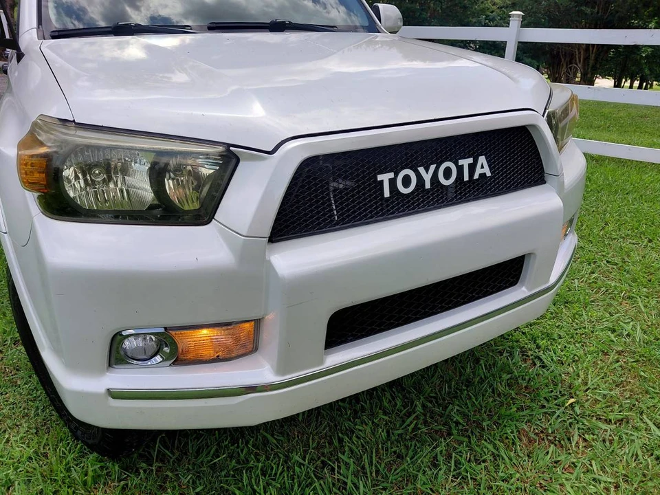 2013 Toyota 4Runner 5th Gen - Image 6 of 8