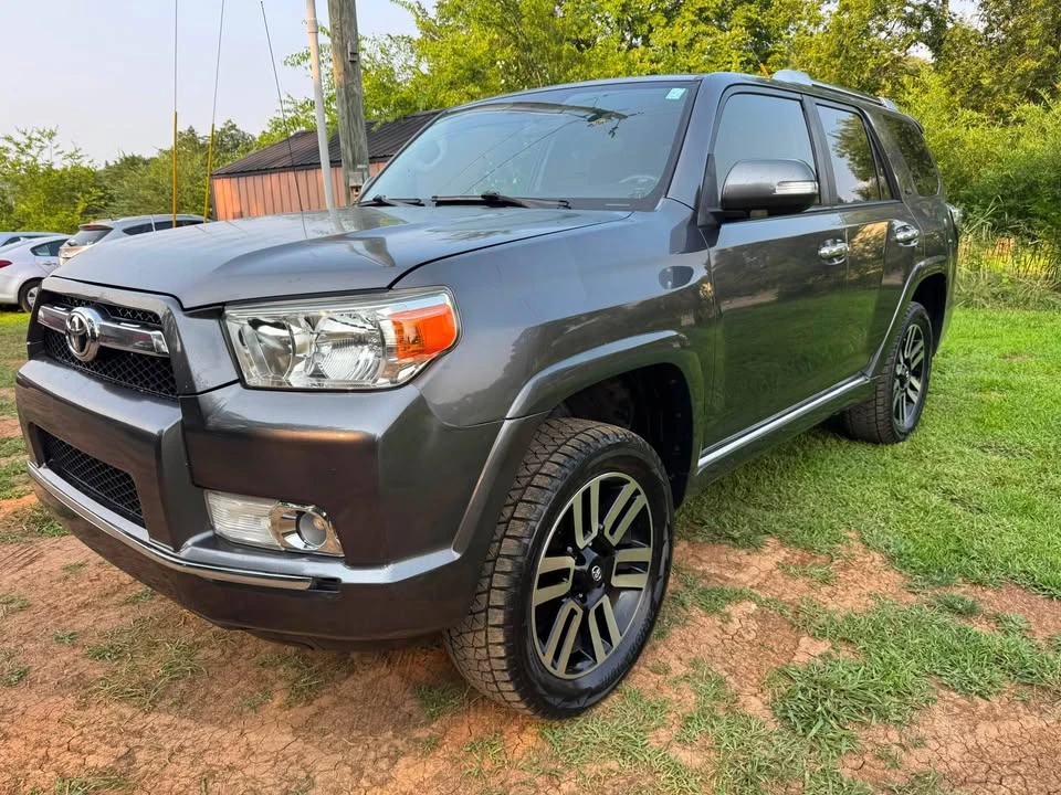 2013 Toyota 4Runner 5th Gen - Image 2 of 15