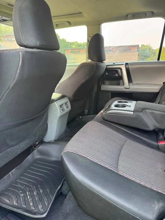 2013 Toyota 4Runner 5th Gen - Image 12 of 15