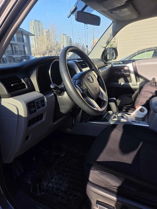 2013 Toyota 4Runner 5th Gen - Image 6 of 8