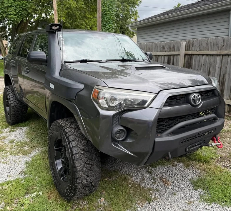 2013 Toyota 4Runner 5th Gen - Image 3 of 11