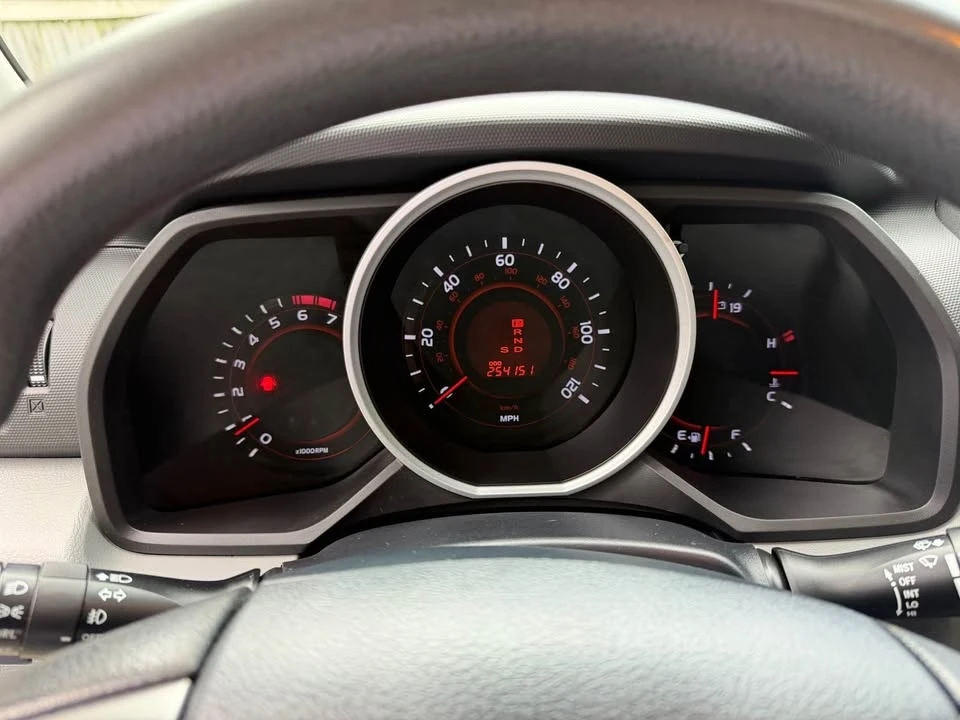 2013 Toyota 4Runner 5th Gen - Image 10 of 11