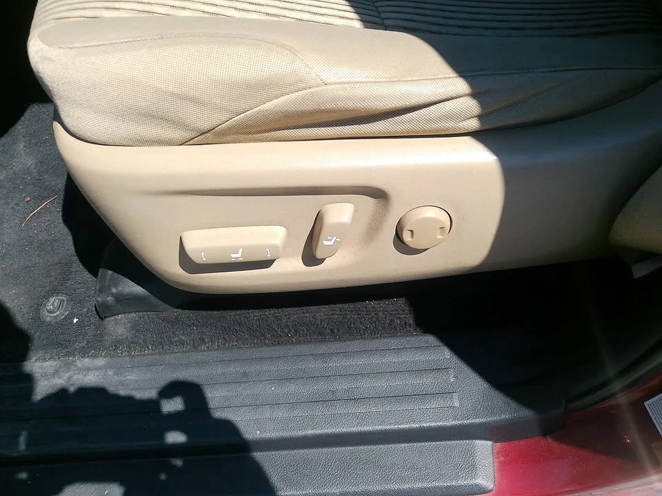 2013 Toyota 4Runner 5th Gen - Image 19 of 20