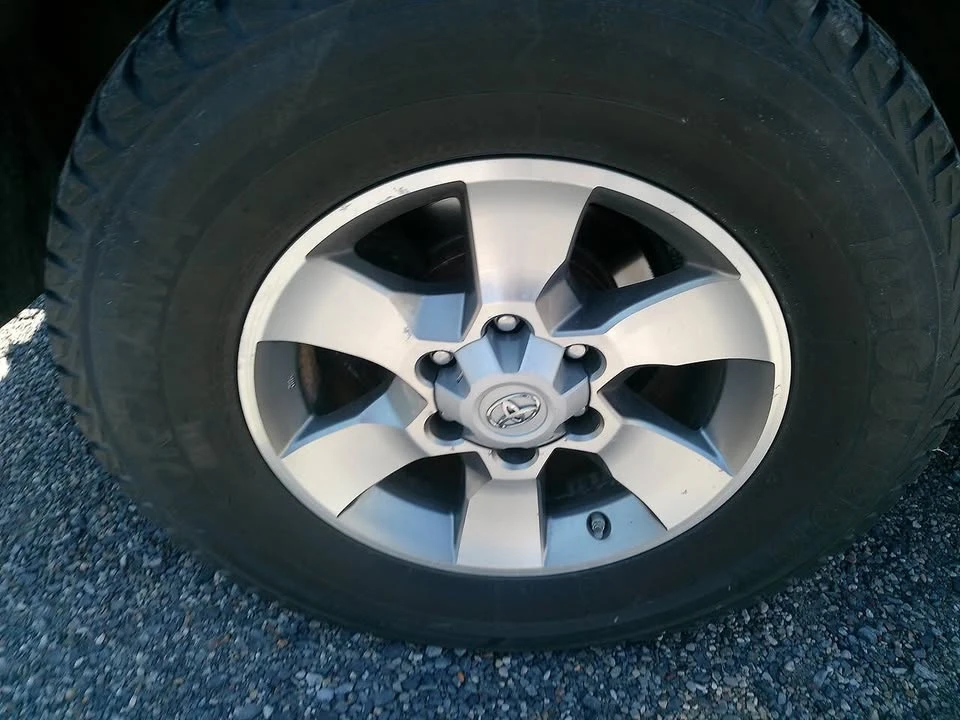 2013 Toyota 4Runner 5th Gen - Image 9 of 20