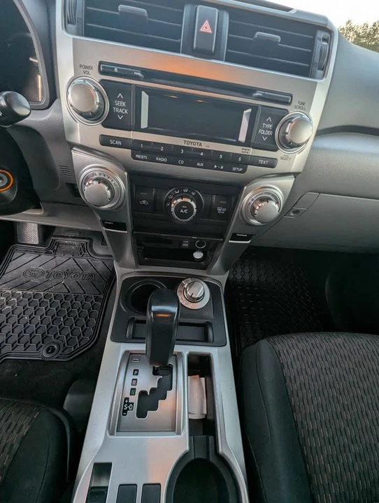 2013 Toyota 4Runner 5th Gen - Image 5 of 6