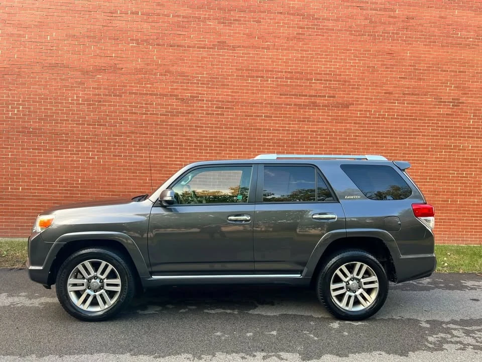 2013 Toyota 4Runner 5th Gen - Image 3 of 20