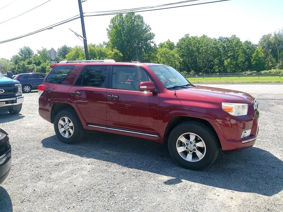 2013 Toyota 4Runner 5th Gen - Image 8 of 20