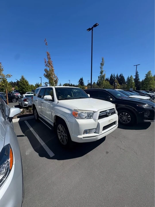 2013 Toyota 4Runner 5th Gen - Image 2 of 5