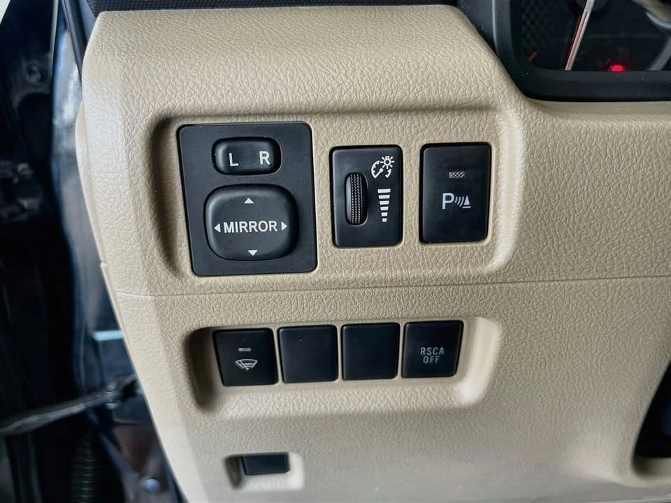 2013 Toyota 4Runner 5th Gen - Image 10 of 20
